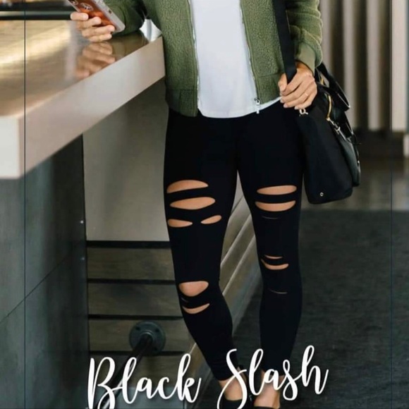 Zyia Slash Luxe Leggings 